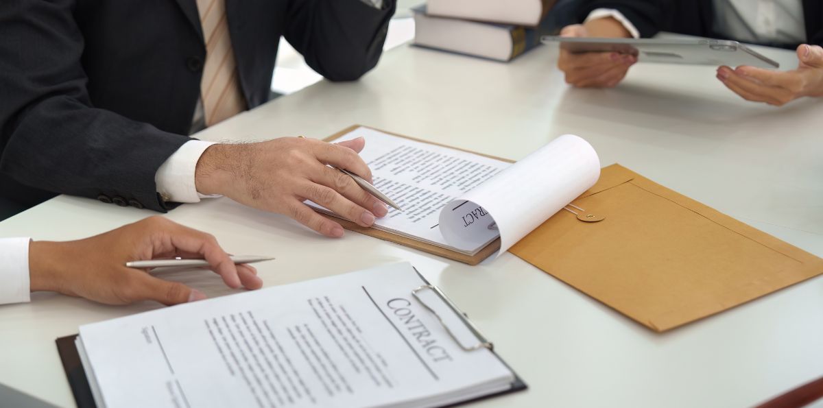Revisión y redacción de contratos - Akteon Revisión y redacción de contratos